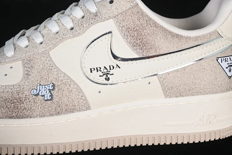 All categories Nk Air Force 1 Air Force series Nk Air Force 1 Low Air Force low top Nike Air Force 1'07 Low joint model cream gray tone Air Force 1 low top casual sneakers XL1979-129